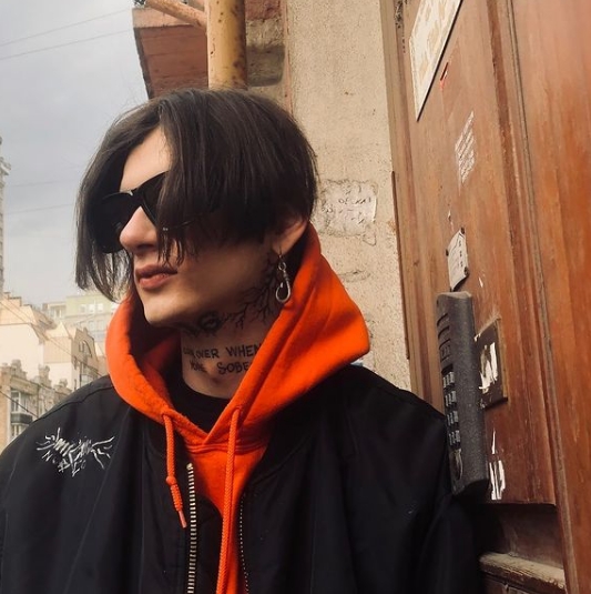 Блогер из Киева сжег свой паспорт: "сделал без какой-либо задней мысли"